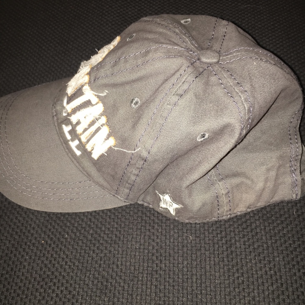 Hat - Picture 2 of 4